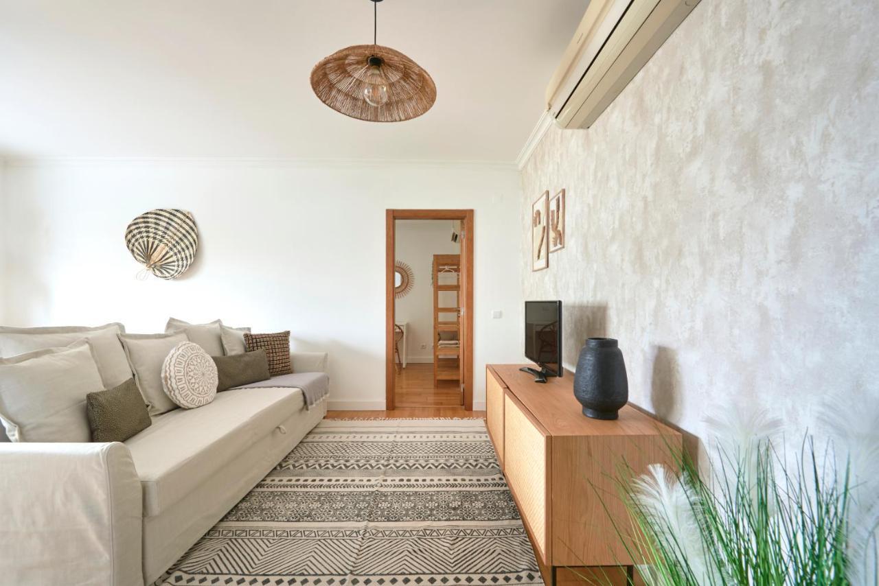 Apartment With Private Terrace & Car Garage Lisboa Eksteriør billede