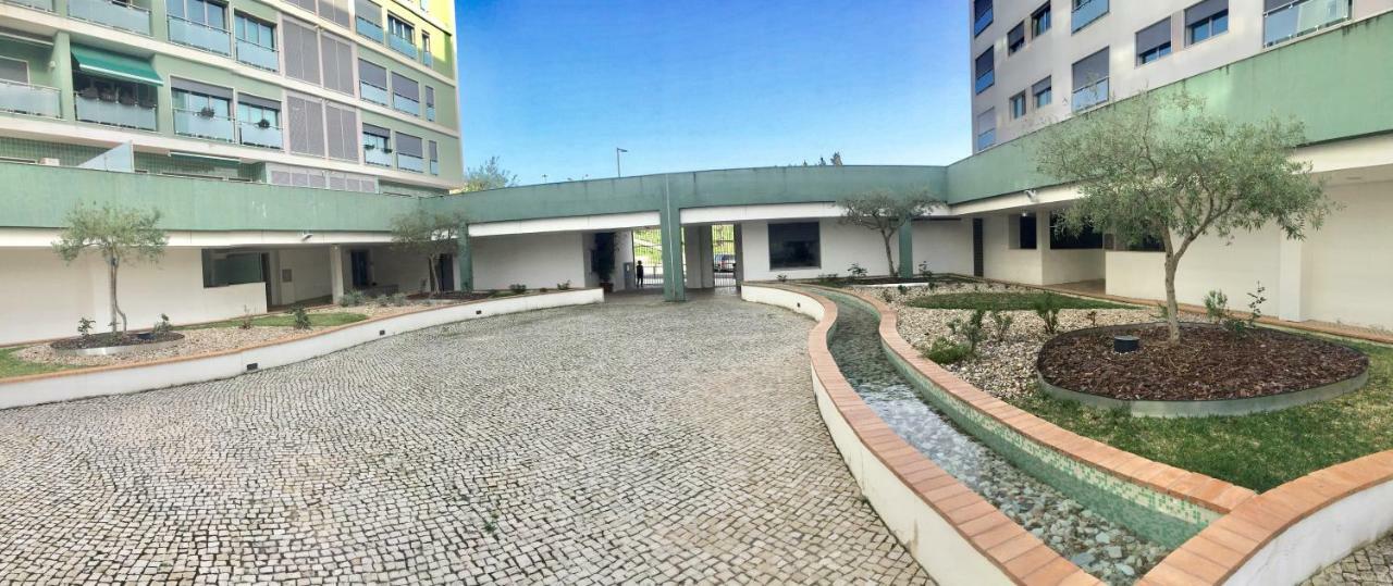 Apartment With Private Terrace & Car Garage Lisboa Eksteriør billede